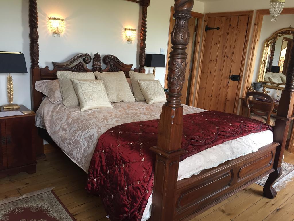 Melorne Farm Bed & Breakfast Camelford Oda fotoğraf